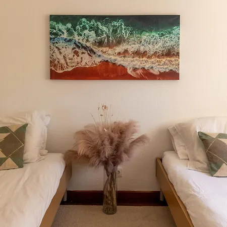 Elisabeth Holidays House Vakantiehuis Costa de Caparica