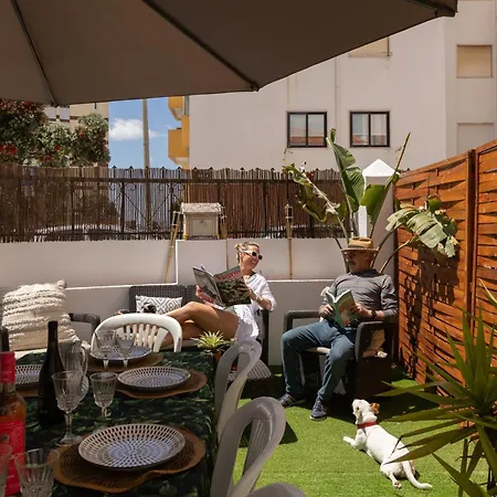 Elisabeth Holidays House * Costa da Caparica